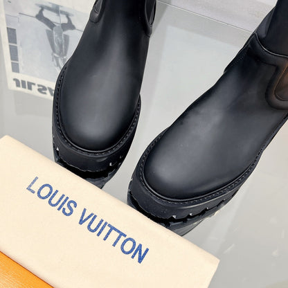 Premium LUV BOOTS 012