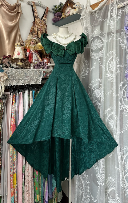 Vintage Dark Green Off-the-shoulder Irregular Hem Design A-Line Applique Prom Dress Evening Dress D1683