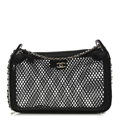 Mesh Shiny Lambskin Clutch With Chain Black