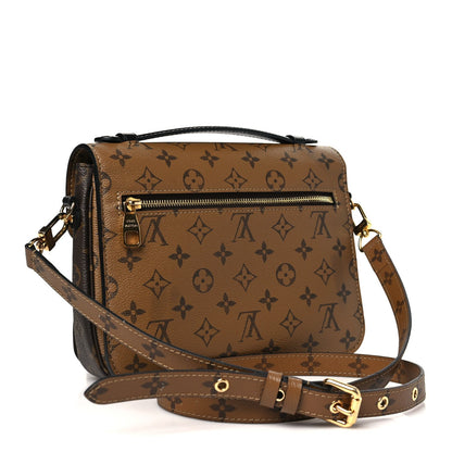 Reverse Monogram Pochette Metis