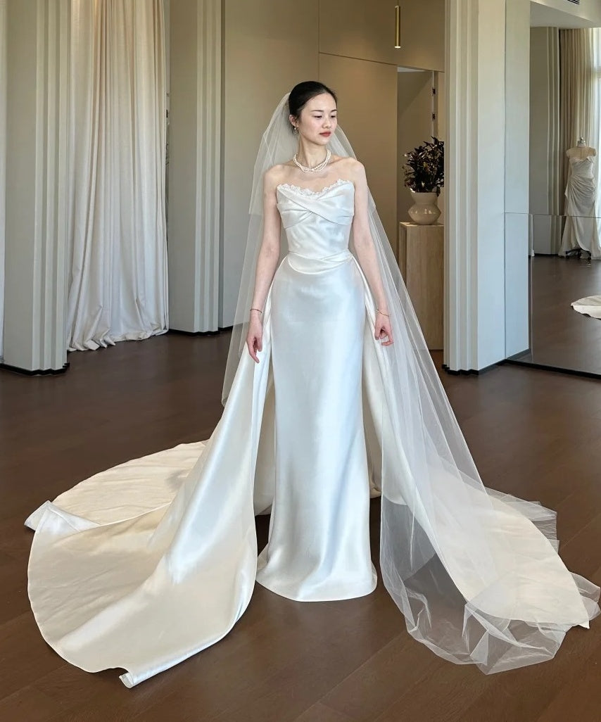 Minimalist Wedding Dress Satin Sweetheart Pleated Wedding Dress   D4615
