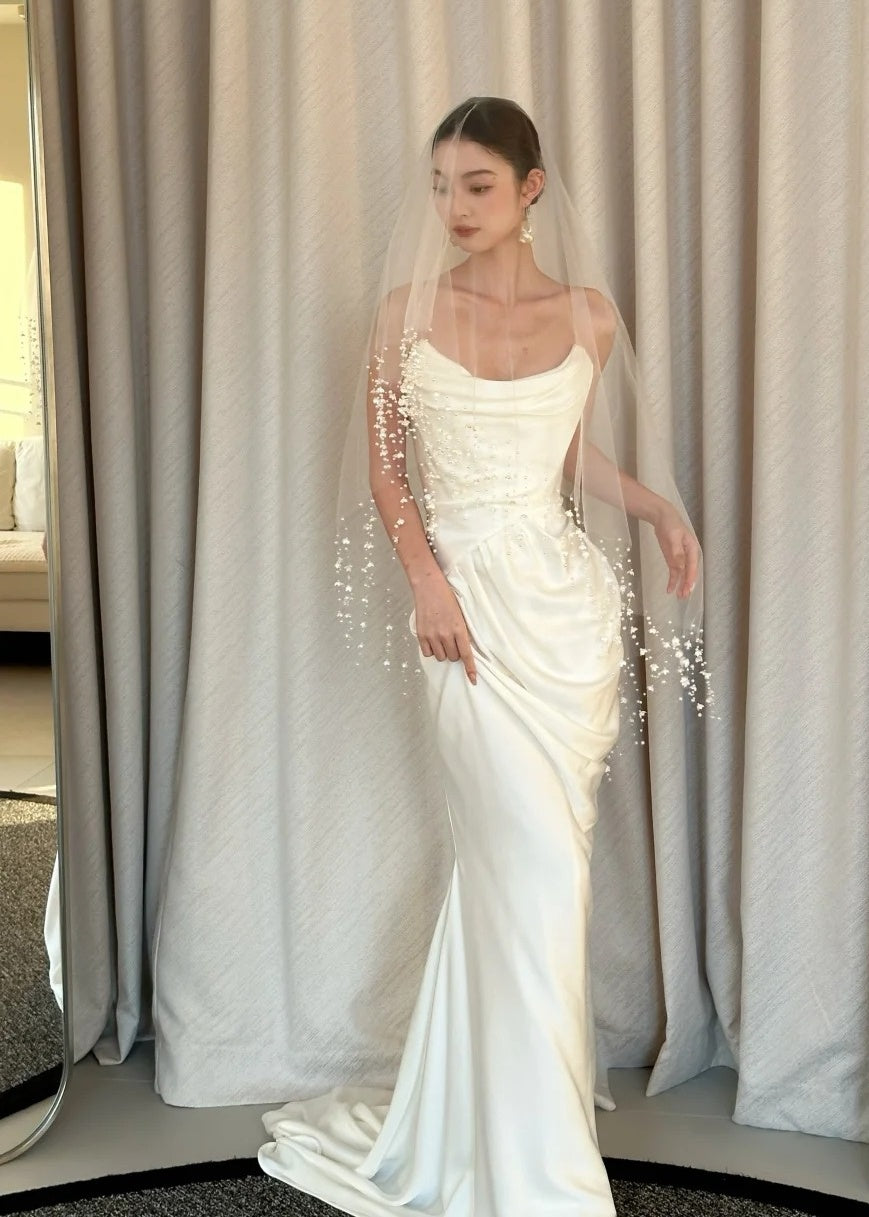 Minimlaist Wedding Dress Strapless Pleated Mermaid Wedding Dress   D4625