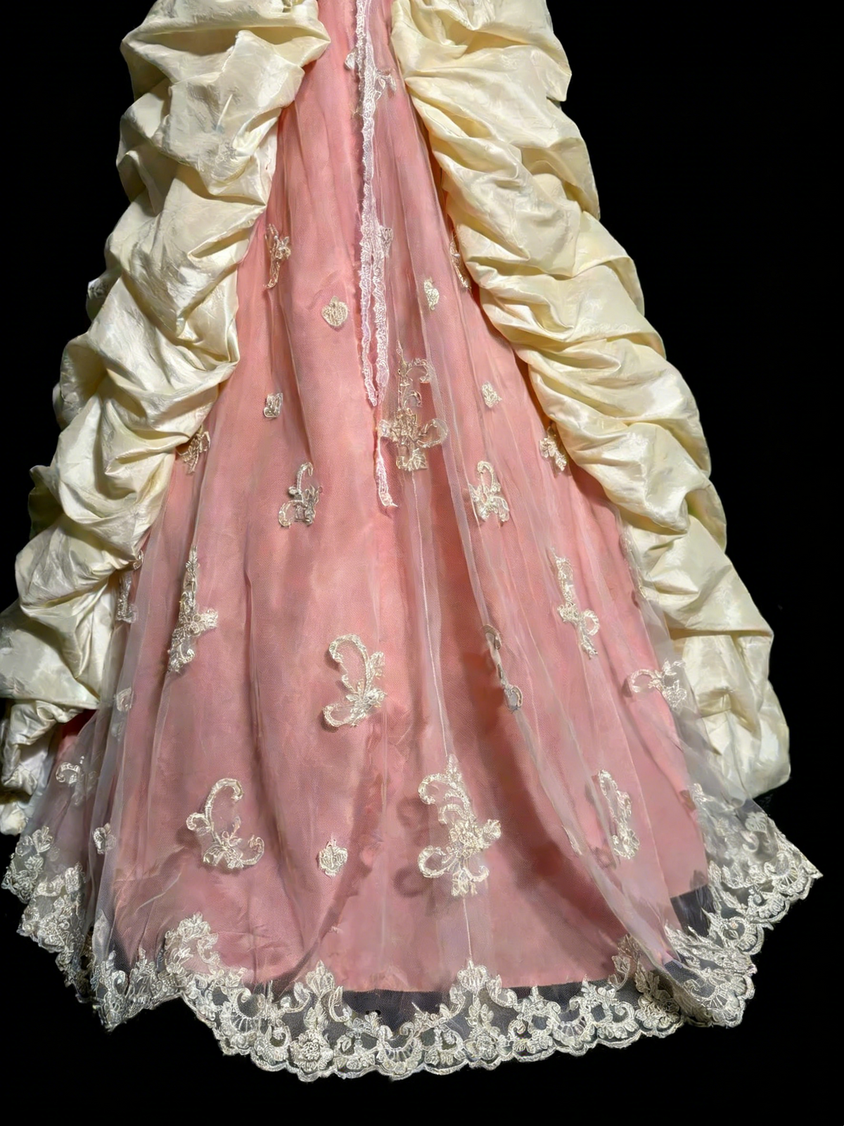 New Arrival Prom Dress Sweetheart Pleated Evening Dress Quinceanera Dress Ball Gown      D4670