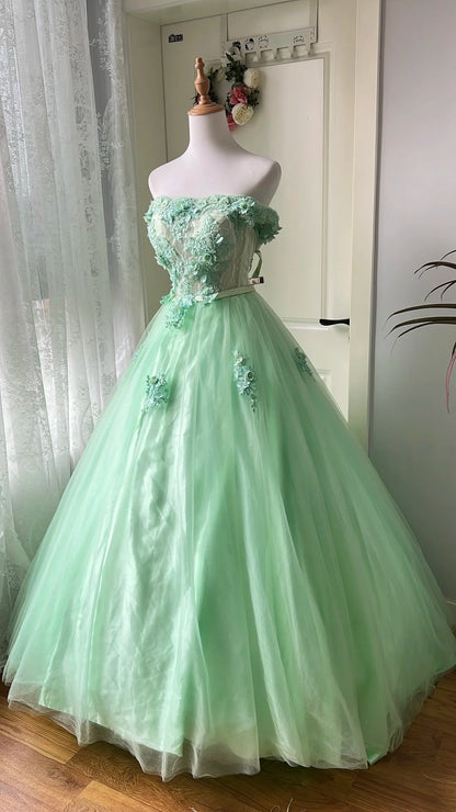 Beauty Ball Gown Light Green Strapless Pleated Tulle Prom Dresses Evening Gala Gown Birthday Party Dress       D4742