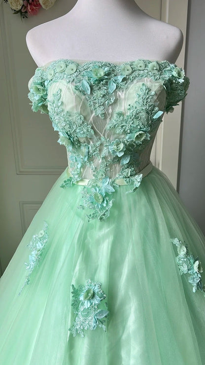Beauty Ball Gown Light Green Strapless Pleated Tulle Prom Dresses Evening Gala Gown Birthday Party Dress       D4742