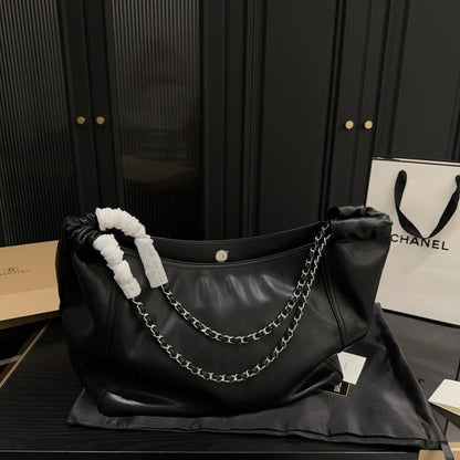CHANEL TIMELESS CHAIN TOTE BLACK