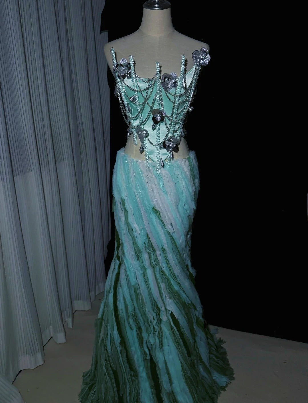 Stunning Prom Dress Strapless Pleated Evening Dresses Gala Gown Birthday Party Outfits     D4959