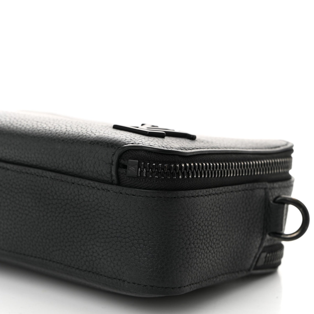 Calfskin Aerogram Alpha Wearable Wallet Black