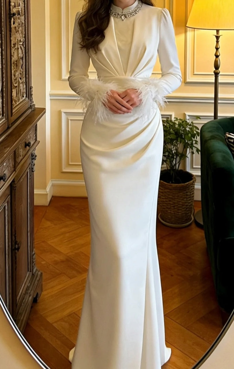 Stunning Prom Dress White Crew Neck Pleated Mermaid Gala Gown Formal Evening Dress Graduation Outfits     D5110