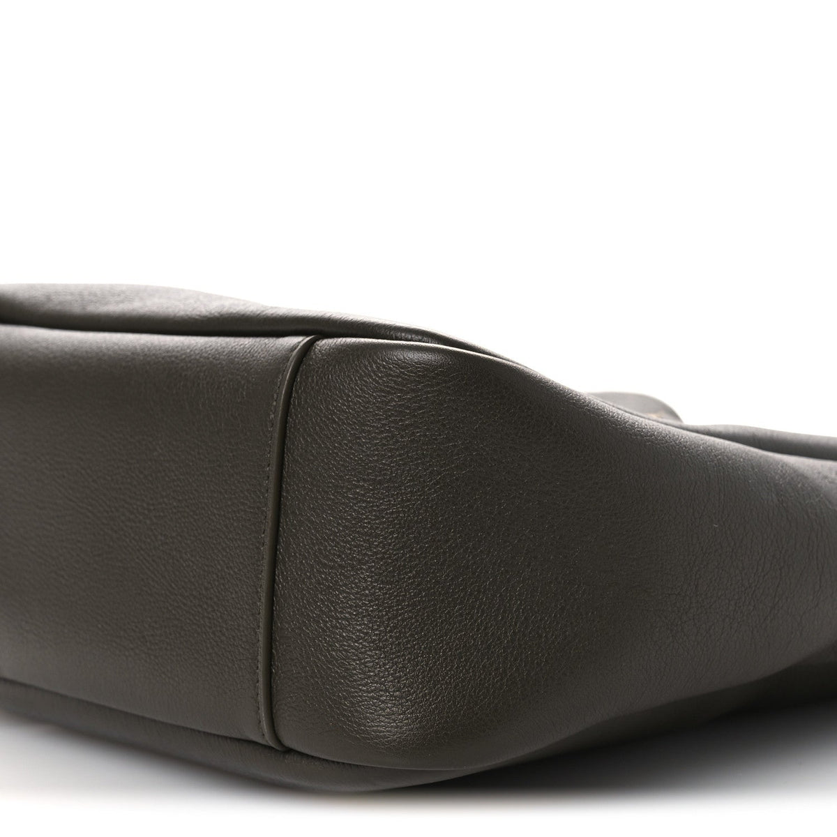 Smooth Calfskin Small Le 5 A 7 Soft Hobo Light Musk