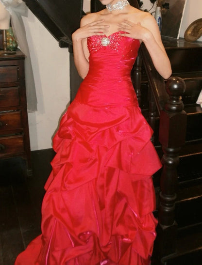Stunning Prom Dress Red Sweetheart Pleated Gala Gown Fomal Evening Dress Graduation Dress     D5178