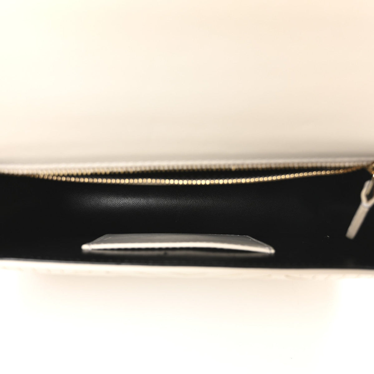 Nappa Serpenti Forever Chain Diamond Blast Shoulder Bag Ivory Gold