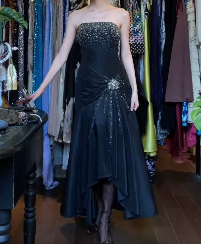 Fashion Prom Dress A Line Strapless Pleated Gala Gown Fomal Evening Dress Graduation Dress     D5188
