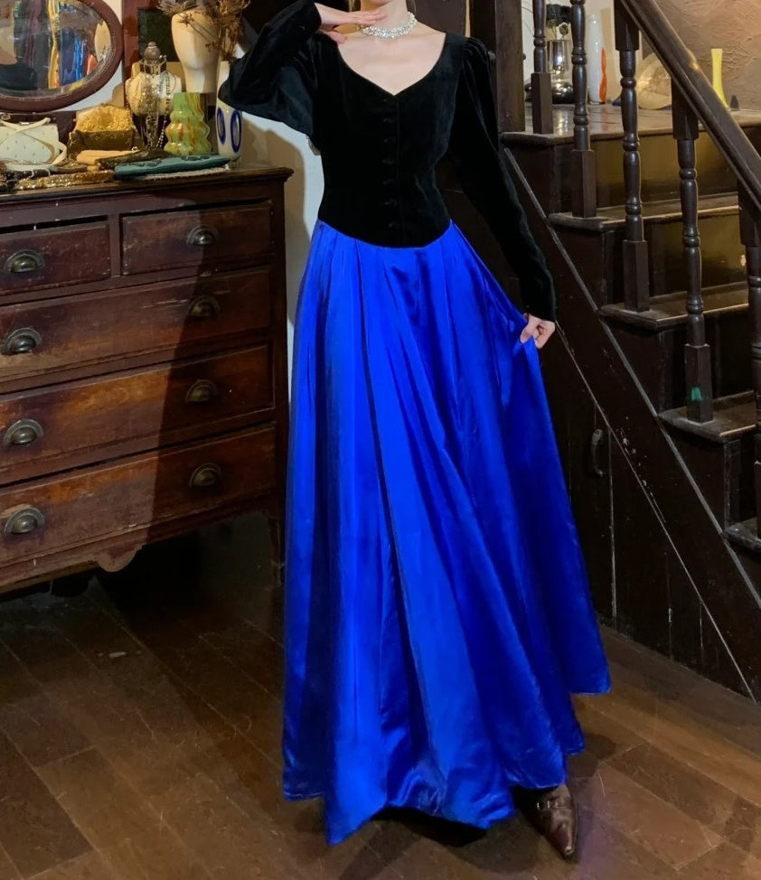 90s Retro Prom Dress A Line V-neck Pleated Gala Gown Evening Dress Formal Dress    D5199
