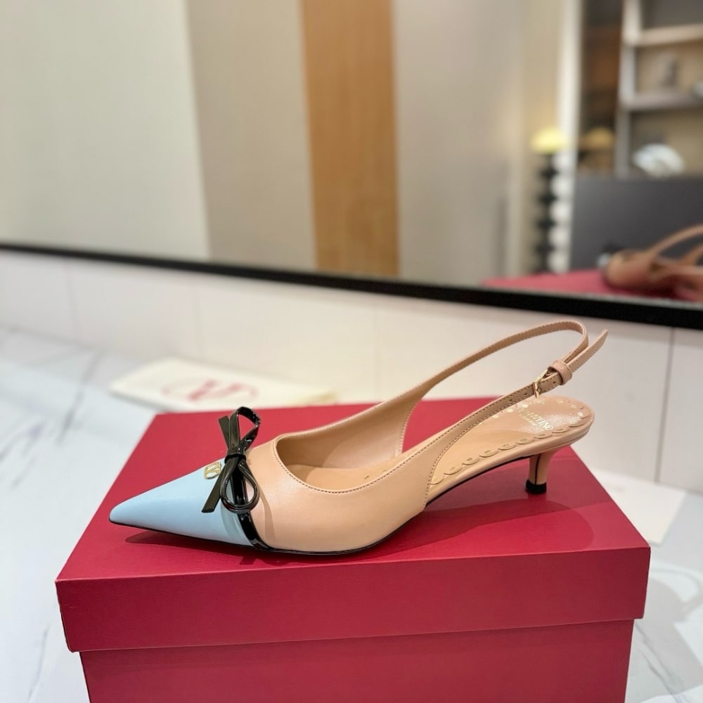 VALENTINO BEPOINTY SLINGBACK PUMPS BEIGE AND BLUE 6W2S0LL3YEA CVK