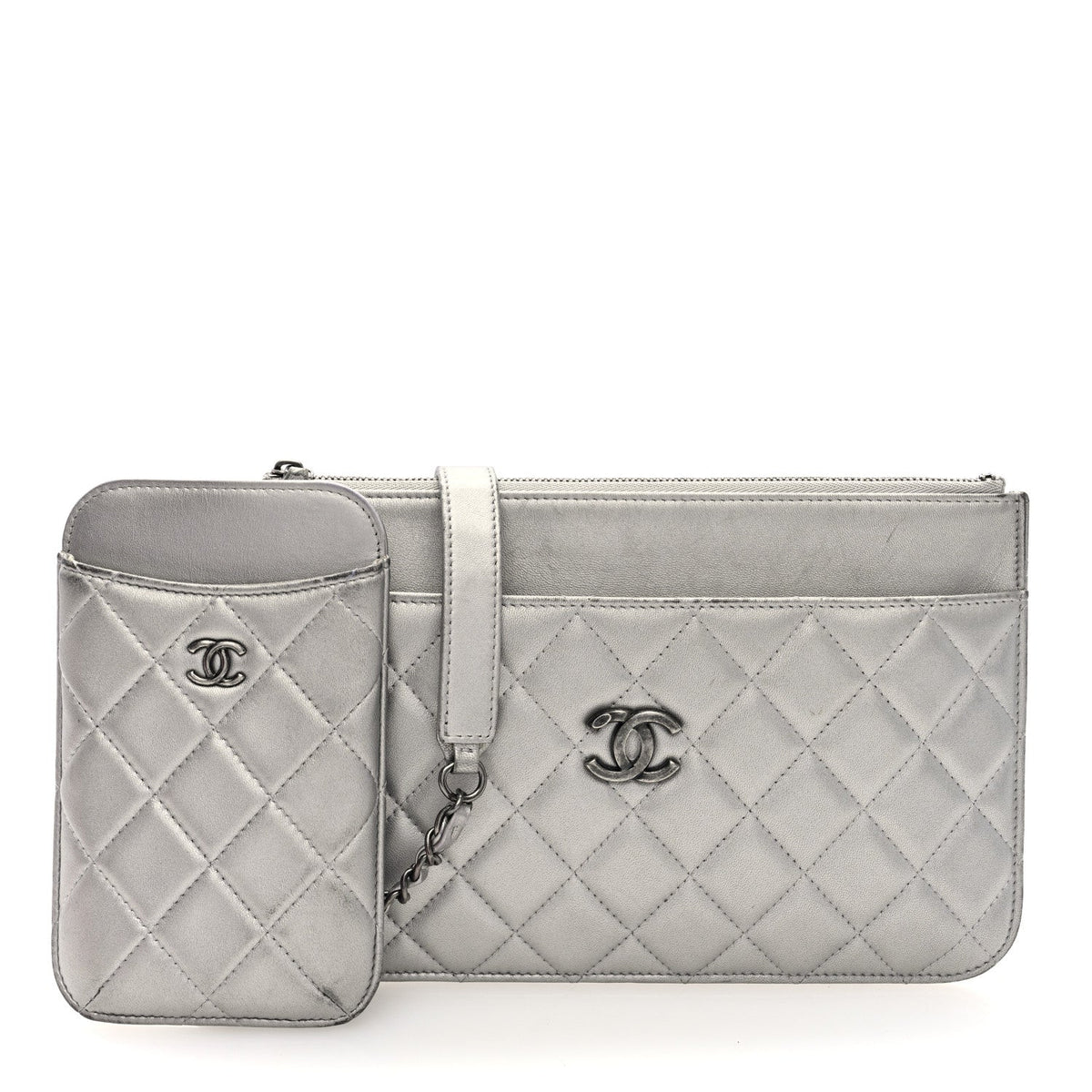 Metallic Lambskin Quilted Clutch With Chain Silver