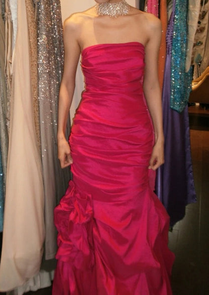 Elegant Prom Dress Rose Red Strapless Pleated Mermaid Gala Gown Formal Evening Dress Graduation Dress    D5203
