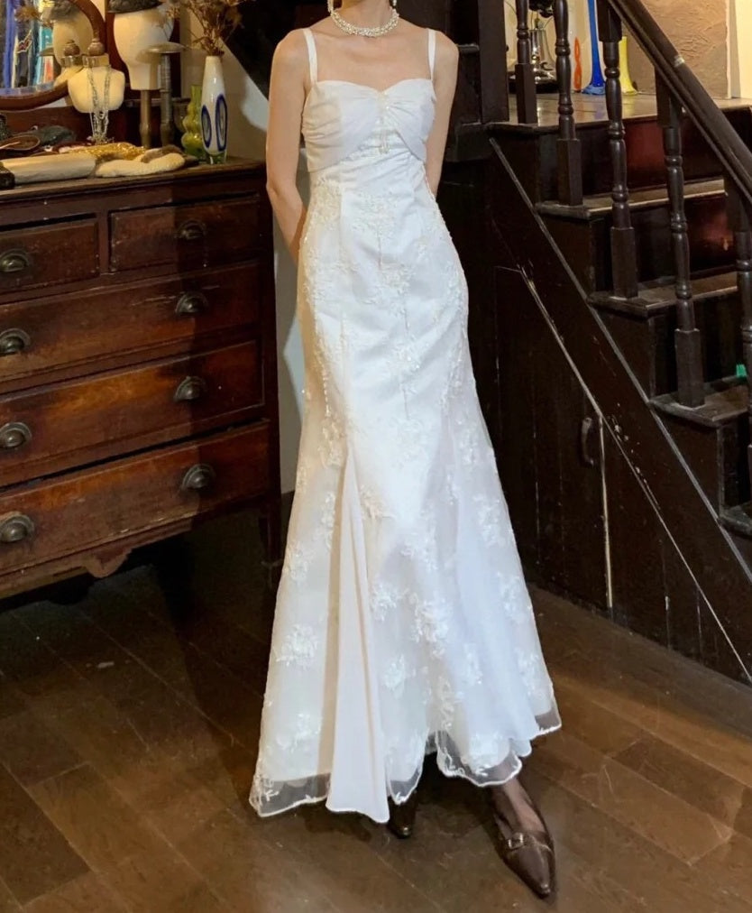 Vintage 90s Wedding Dress Spaghetti Straps Mermaid Wedding Dress for Garden Wedding  D5227