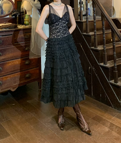 Vintage 50s Prom Dress Black V-neck Pleated Gala Gown Evening Dress    D5266