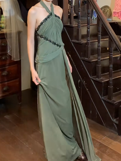 Vintage 50s Prom Dress Halter Pleated Gala Gown Evening Dress    D5267