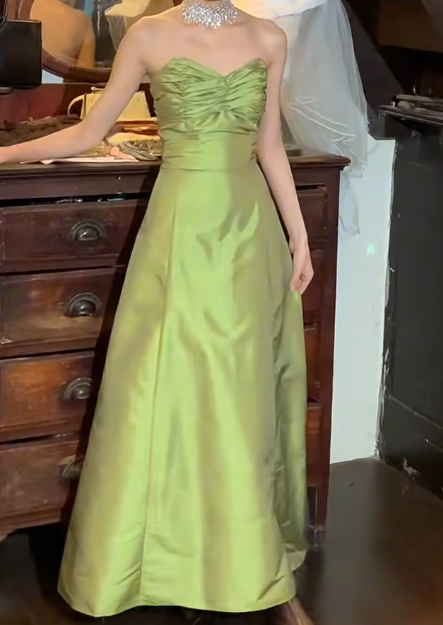 Charming 90s Prom Dress A Line Sweetheart Gala Gown Evening Dress    D5287