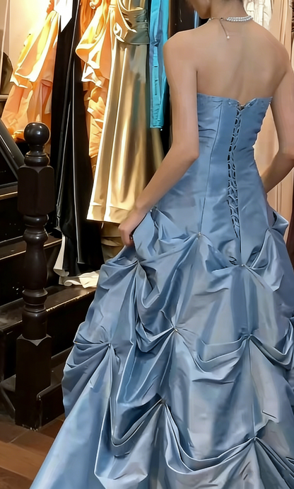 Elegant Prom Dress A Line Satin Sweetheart Pleated Gala Gown Evening Dress  D5294