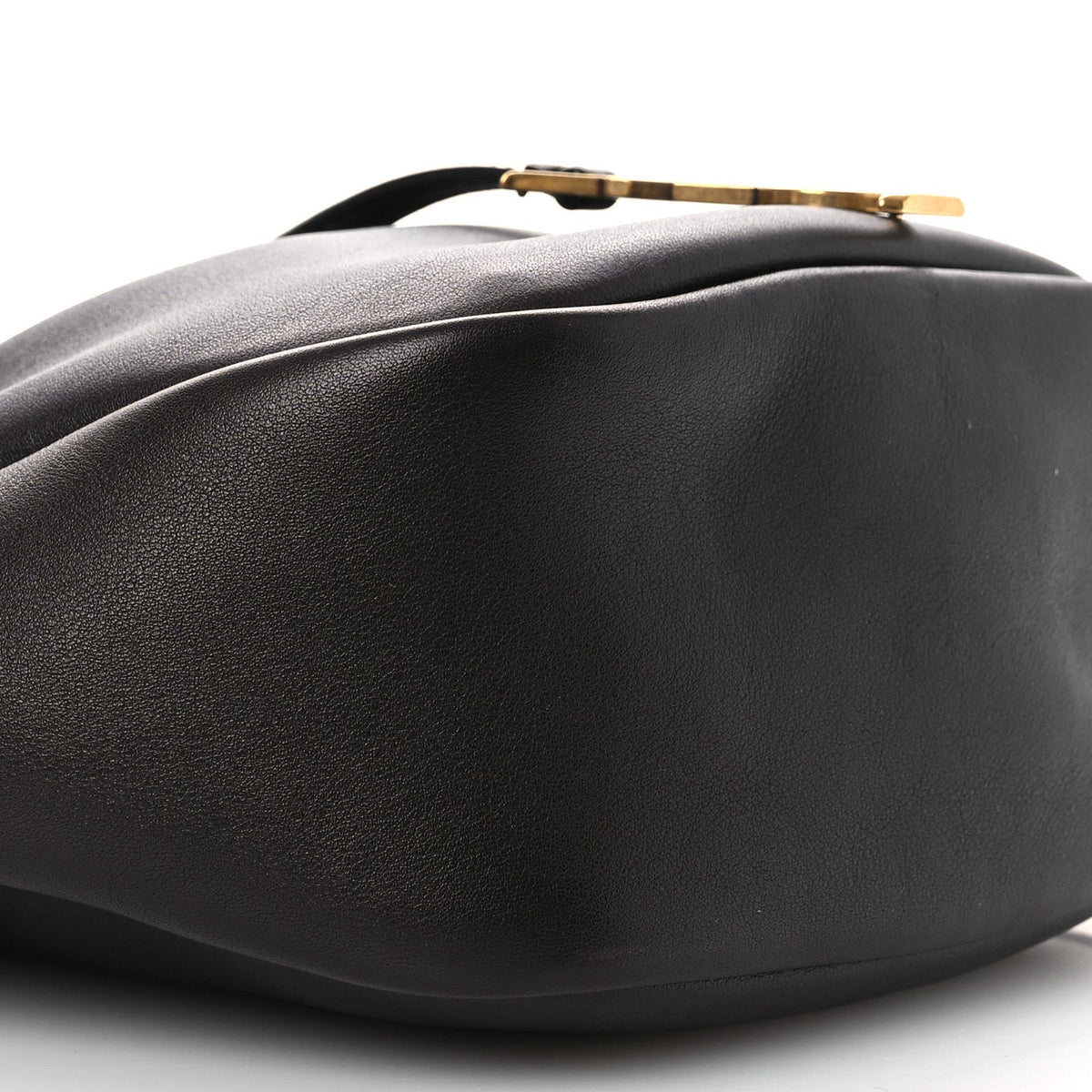 Calfskin Cassandre Supple Bucket Bag Black
