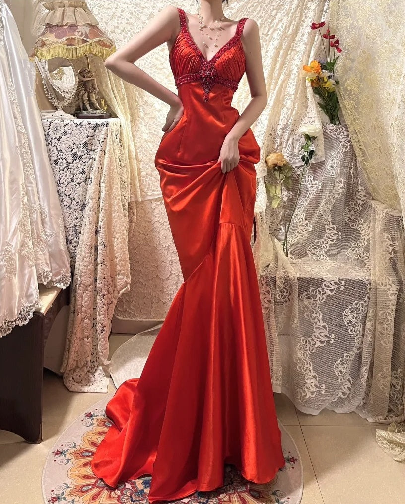 Stunning Prom Dress Red V-neck Mermaid Gala Dress Evening Dress 18th Graduation Gown      D5338