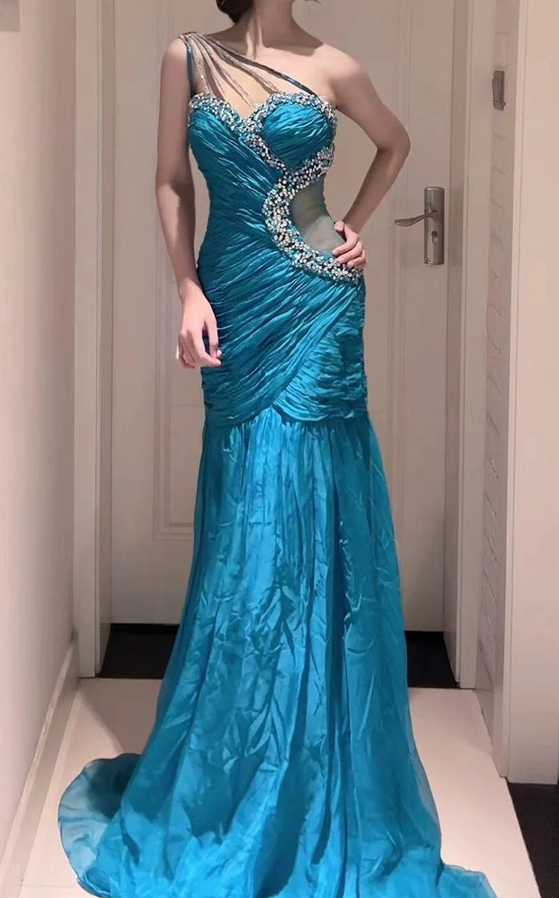 Elegant Prom Dress One Shoulder Pleated Gala Dress Evening Dress 18th Graduation Gown      D5387