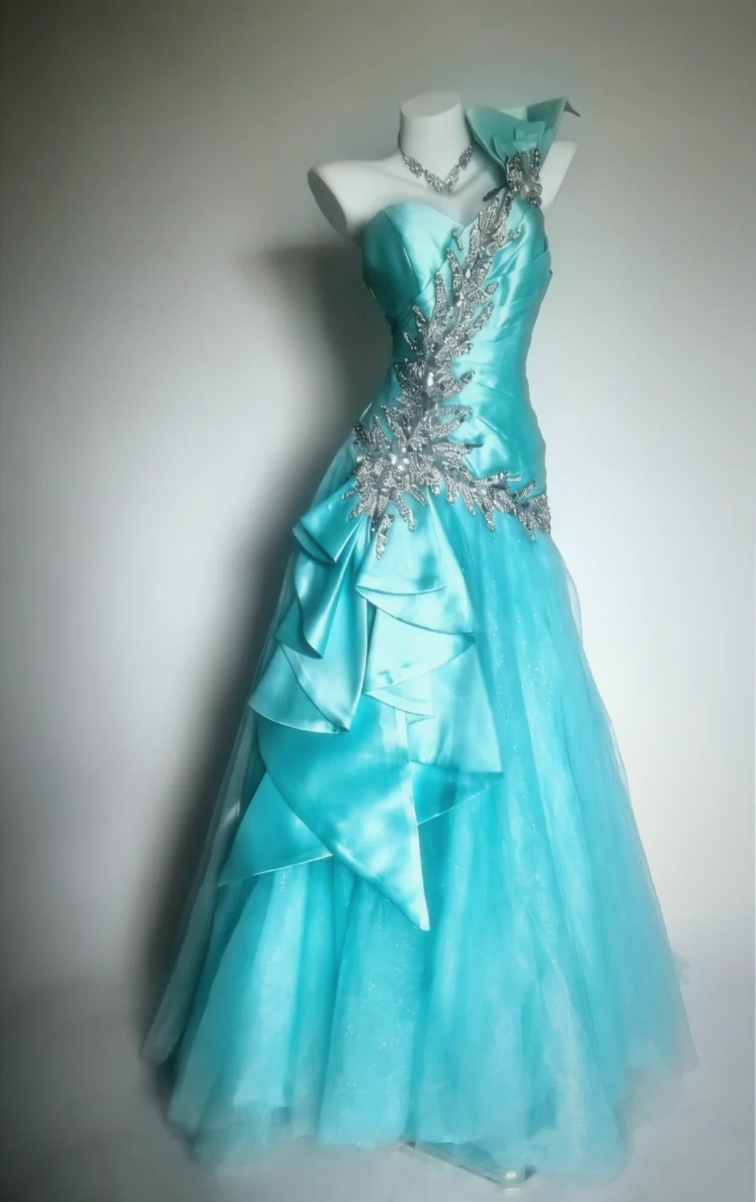 Stunning Prom Dress A Line Off Shoulder Tulle Gala Dress Evening Dress Formal Gown      D5464
