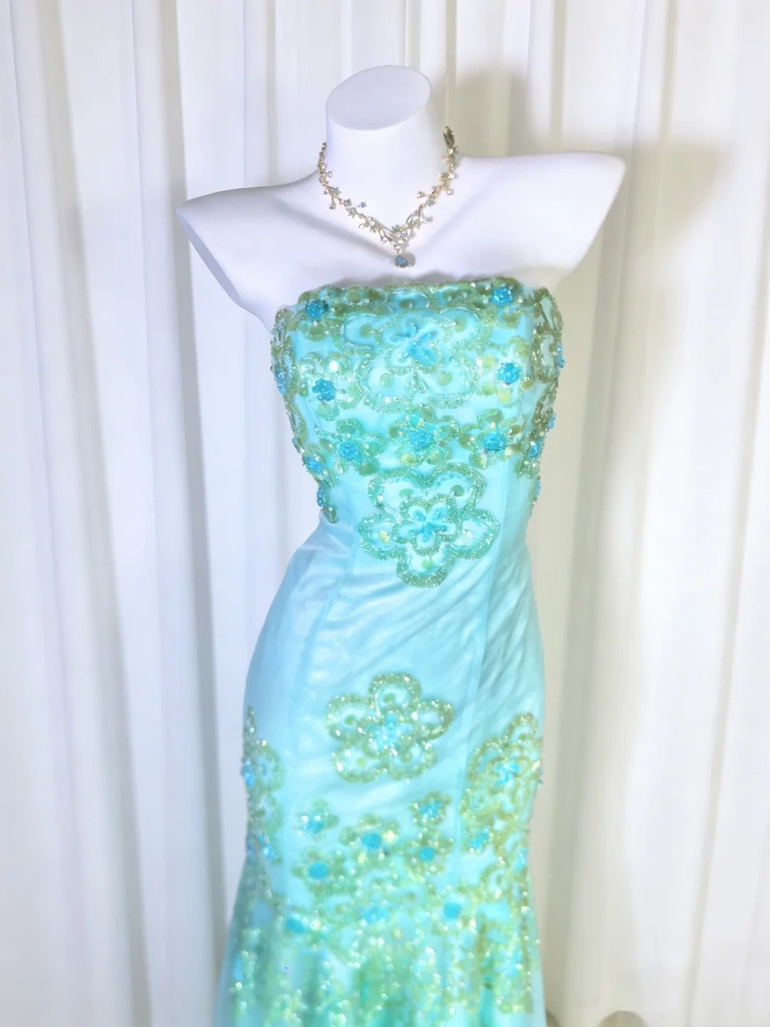 Gorgeous Prom Dress Strapless Pleated Mermaid Gala Dress Evening Dress Formal Gown      D5460