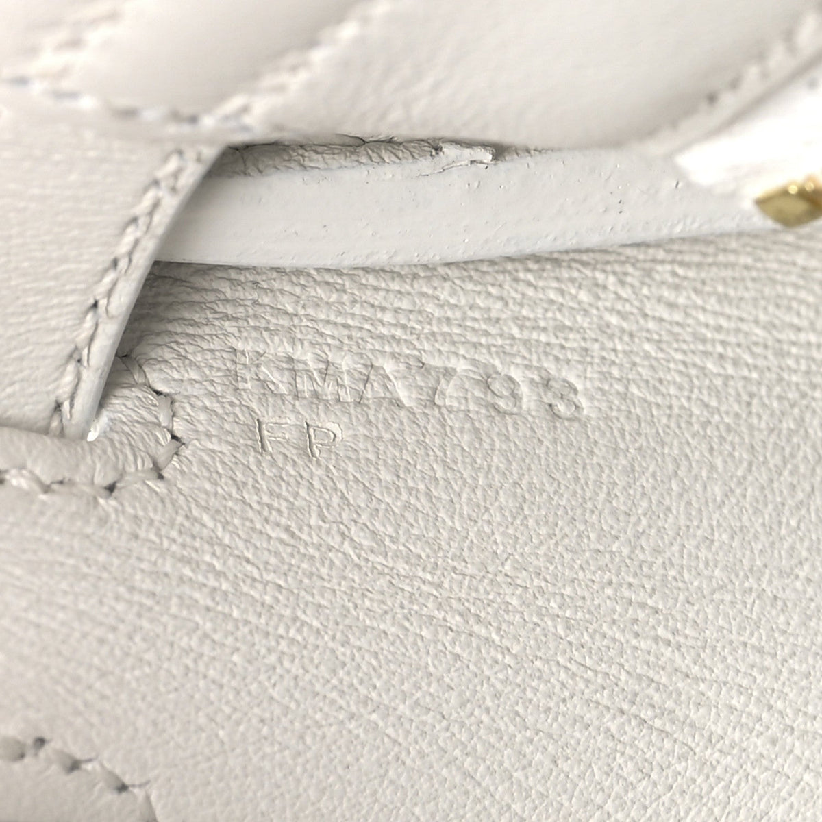 Swift Kelly Retourne 25 New White