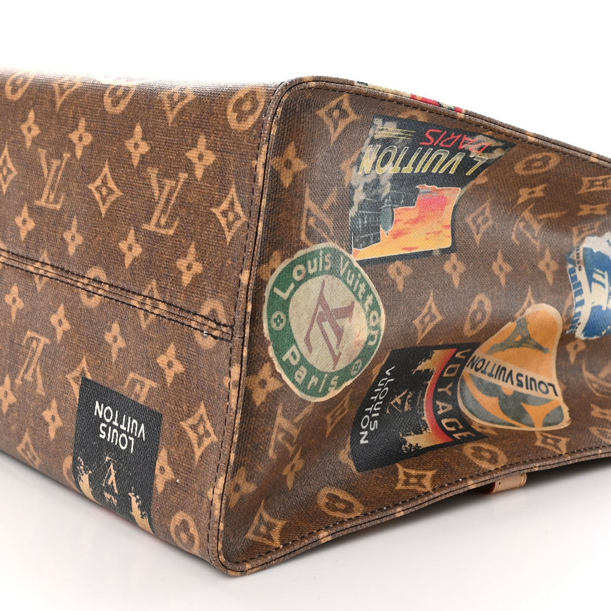 Monogram Flight Mode Onthego Voyage