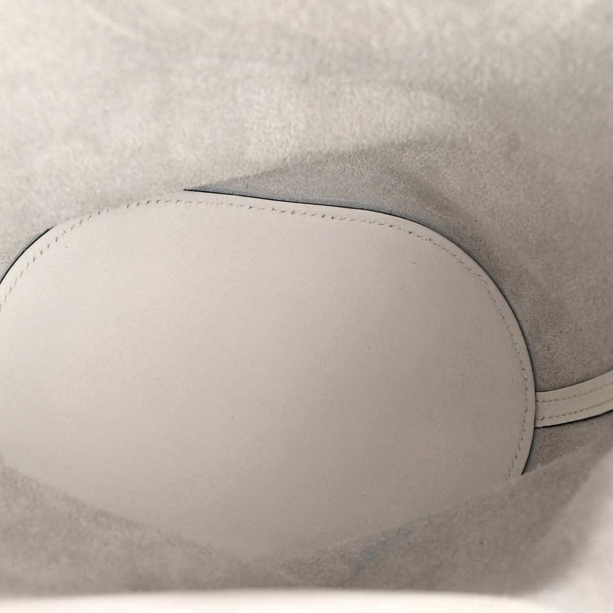 Taurillon Clemence Swift In-The-Loop 18 Bag New White