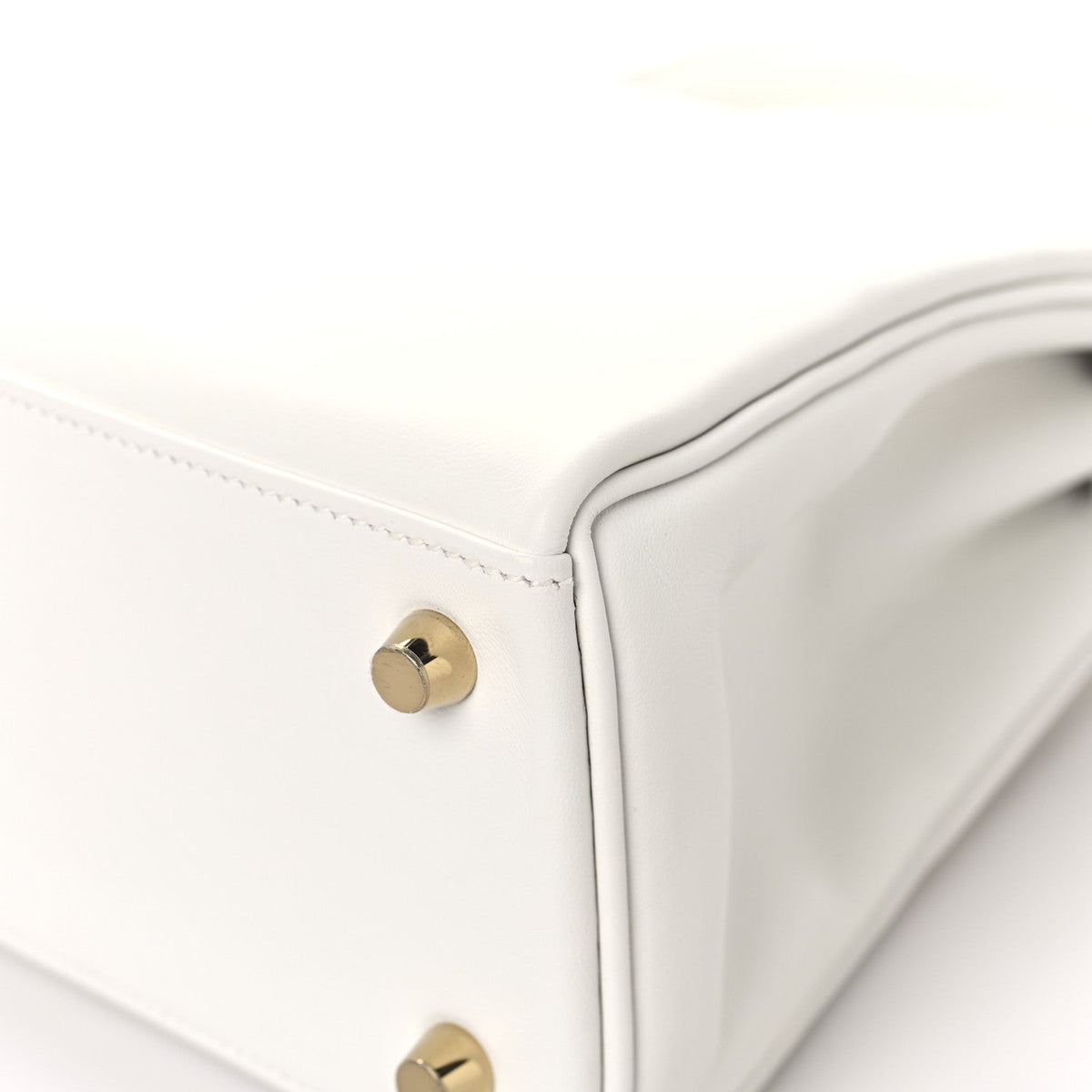 Swift Kelly Retourne 25 New White