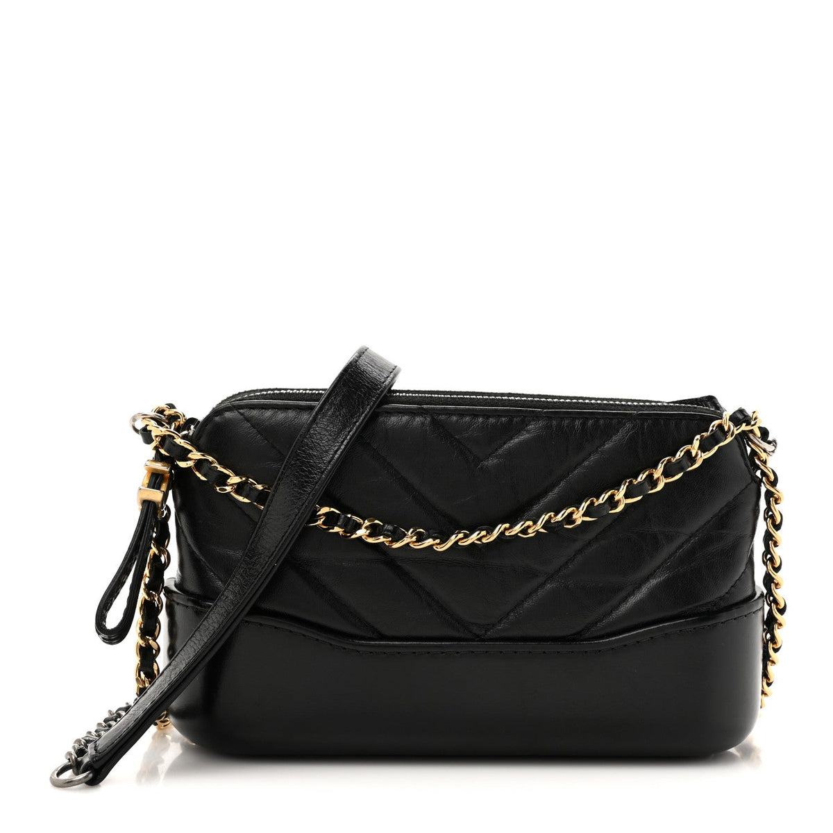 Aged Calfskin Chevron Quilted Small Gabrielle Clutch With Chain Black