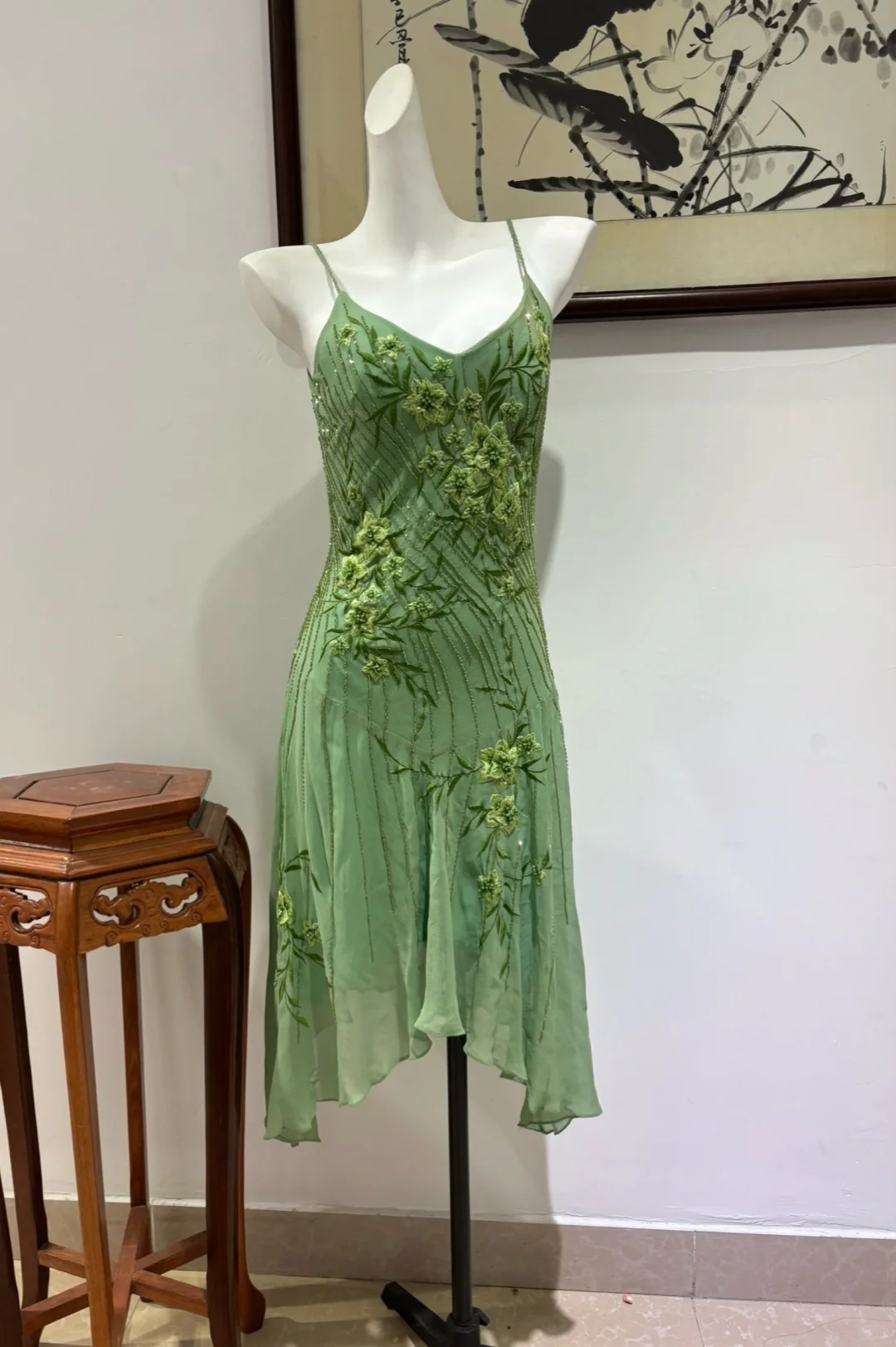 Vintage A Line Spaghetti Straps Embroidered Beaded Chiffon Graduation Prom Dress SH5275