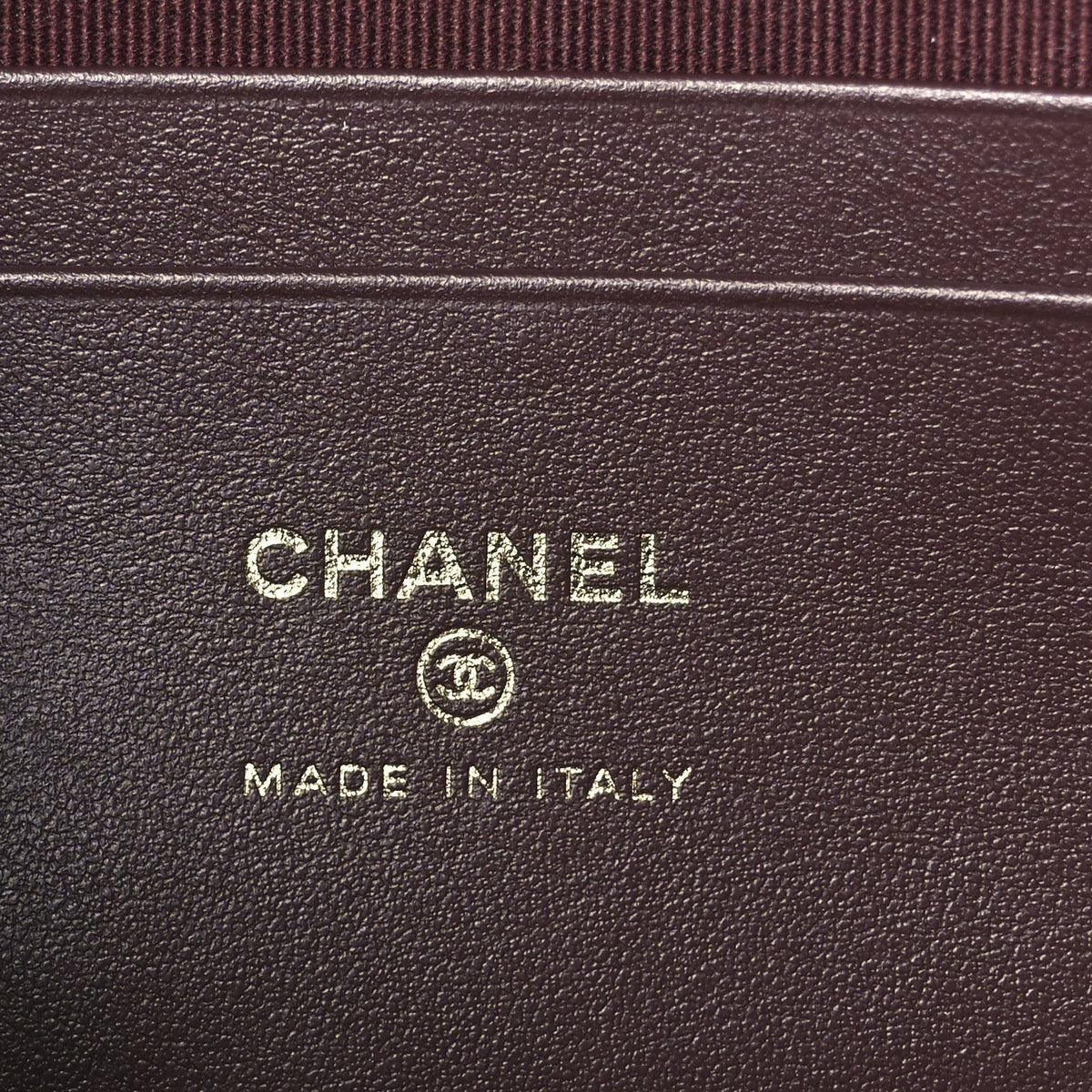 Caviar Quilted Top Handle Slim Vanity With Chain Black