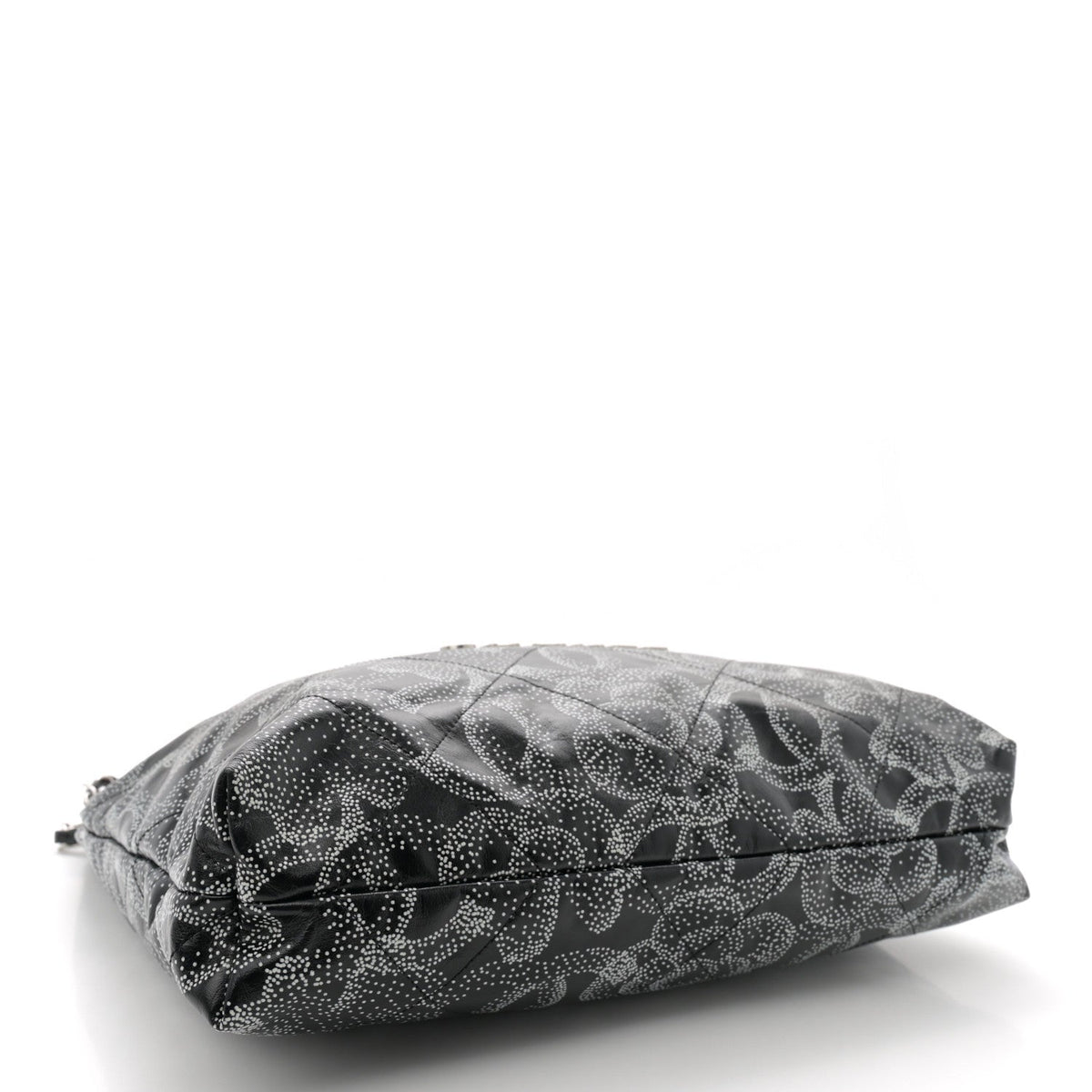 Printed Calfskin Quilted Chanel 22 Black