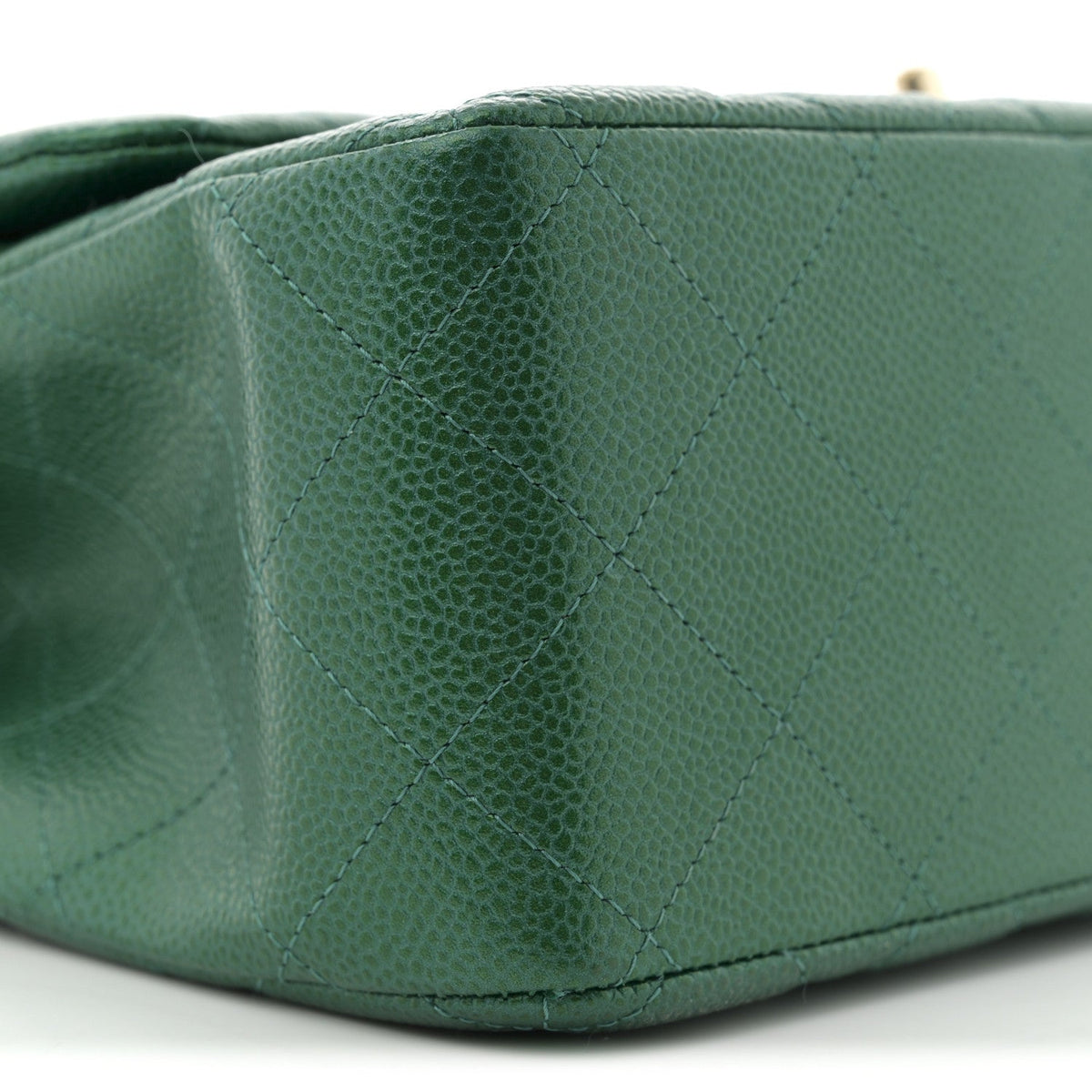 Metallic Caviar Quilted Jumbo Double Flap Green