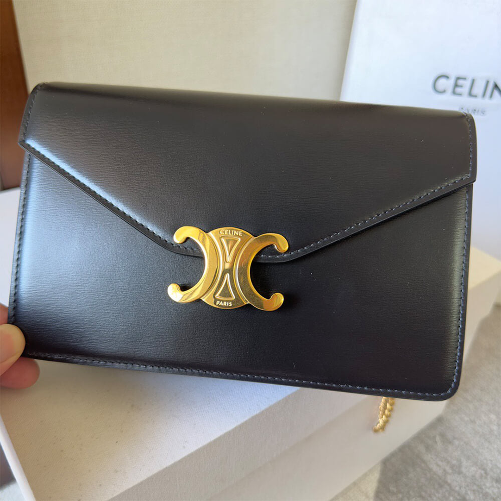 WALLET ON CHAIN MARGO in Shiny calfskin