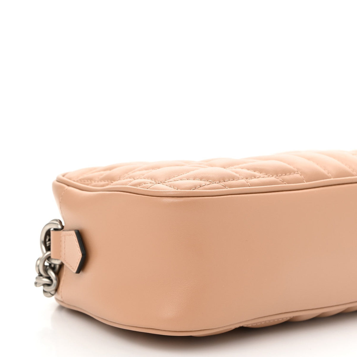 Calfskin Matelasse Aria Small GG Marmont Chain Shoulder Bag Camelia
