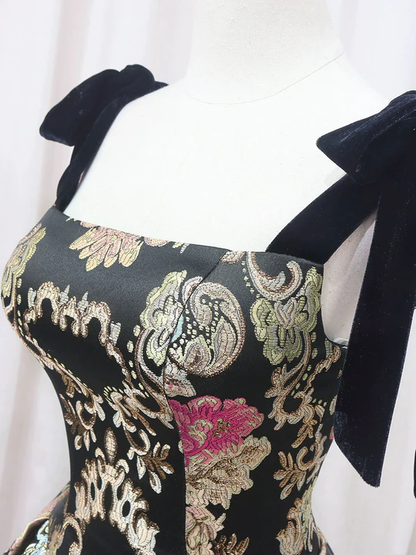 Vintage Floral Applique Spaghetti Strap Design A-line Satin Party Dress Homecoming Dress D1557