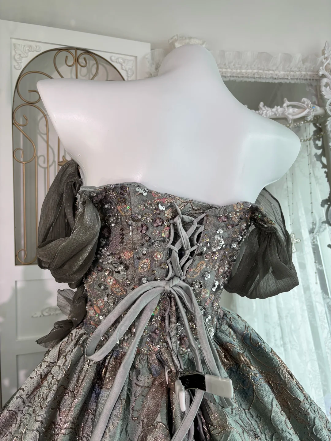 Vintage Grey Print Floral Ball Gown Beaded Satin Tulle Prom Dress Sweet 16 Dress SH5986