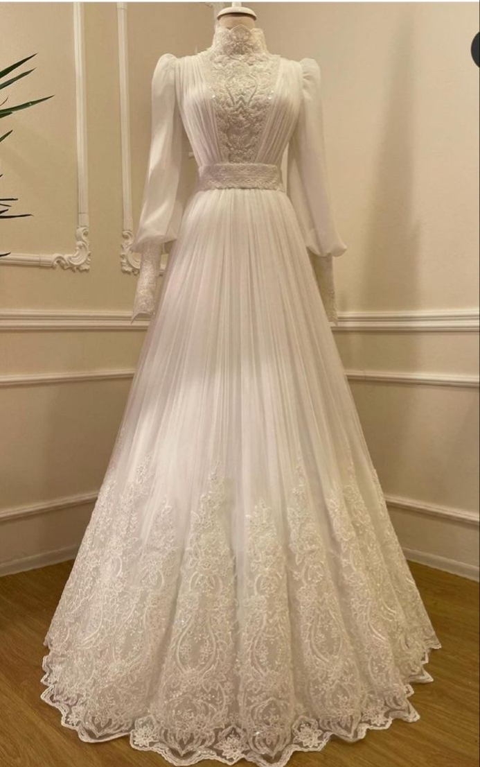 Elegant White A-Line Lace Long Sleeves Modest Wedding Dress Bridal Dress, D904
