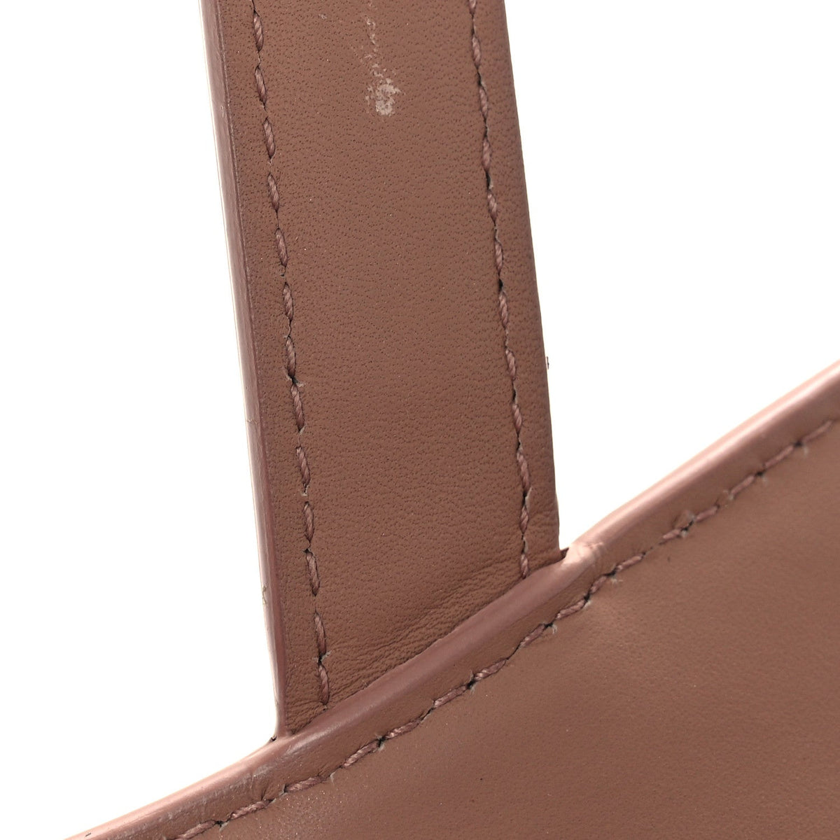 Ultra Matte Calfskin Saddle Bag Fard