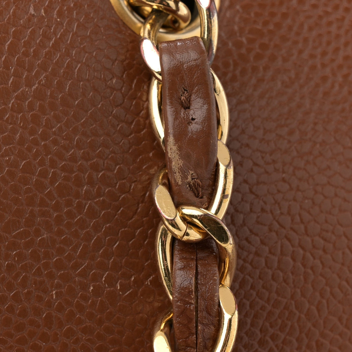 Caviar CC Shoulder Bag Brown