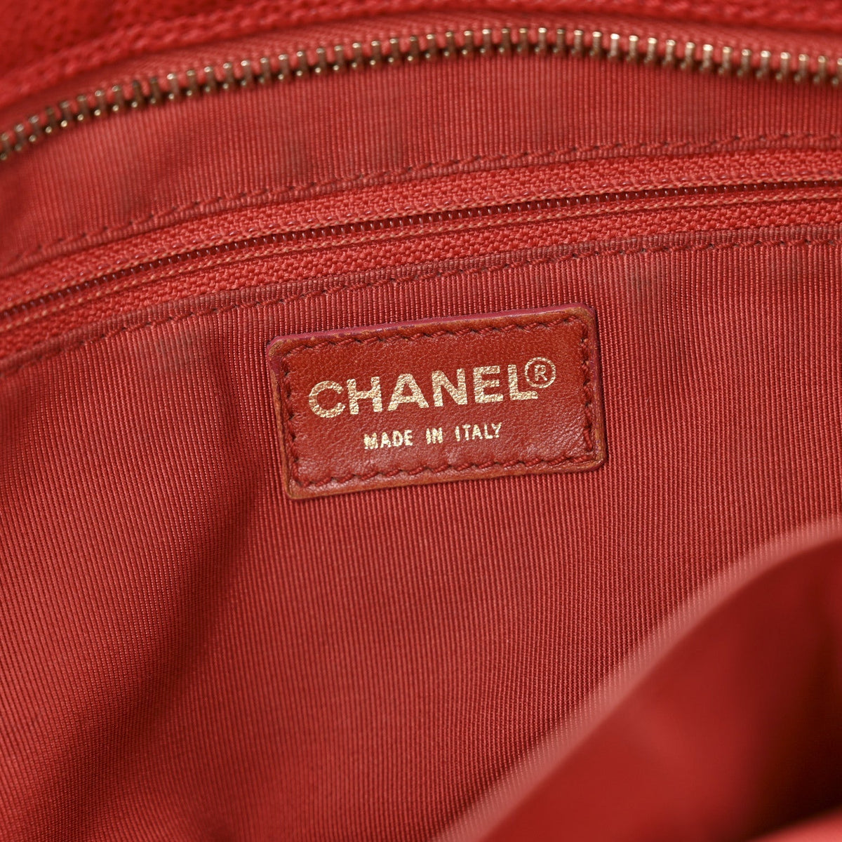 Caviar Quilted Petit Timeless Shopping Tote PTT Red