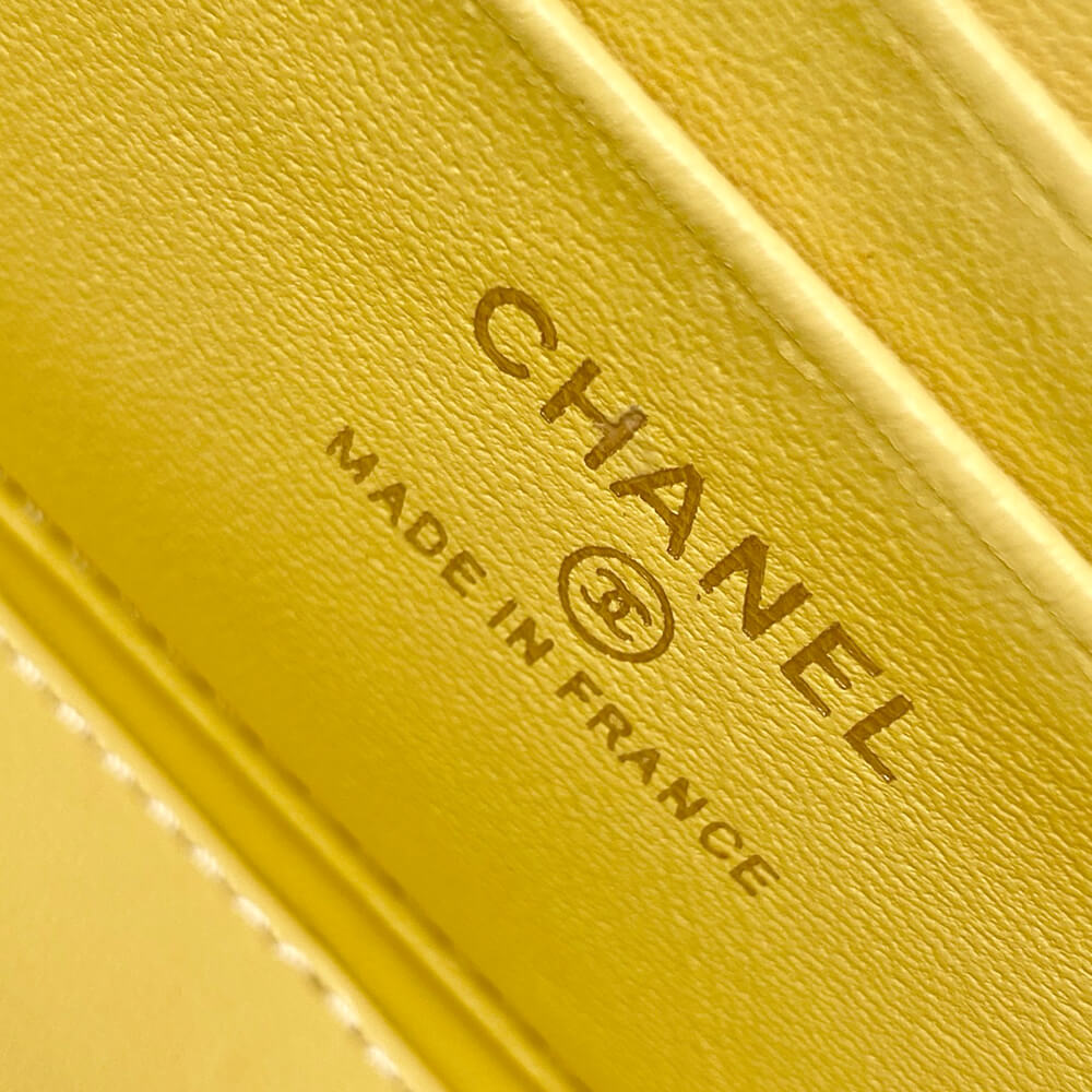 Chanel Long Vanity with chain