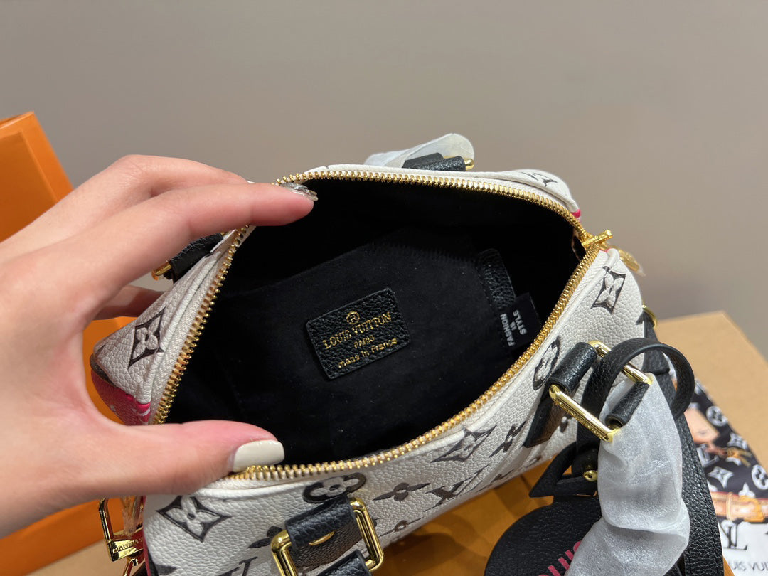 Louis Vuitton Spring in the city Speedy Bandouliere 20 M46088
